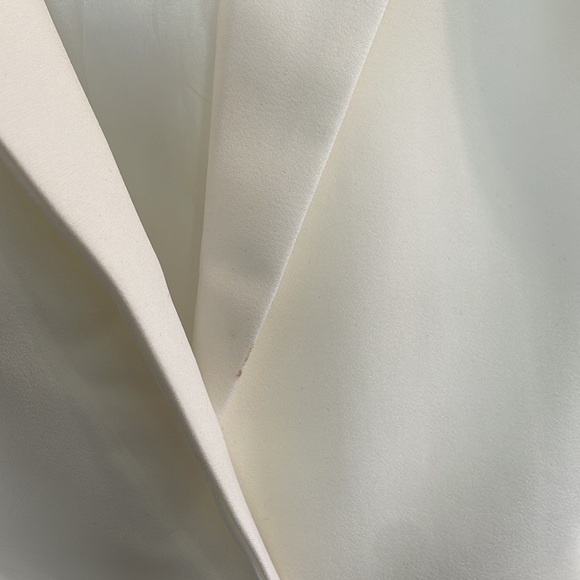 ๐ white blazer - Picture 5 of 5